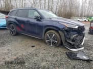 ✅ 2021 Toyota Highlander XSE • VIN: 5TDJZRBH5MS157883 • Lot: 94997885. Wystawiony na Copart z przebiegiem 83 607 mil. Bezpłatny archiwum sprzedaży aukcyjnych z USA i szczegółowy raport historii pojazdu na DreamBid. Zdjęcie 4.