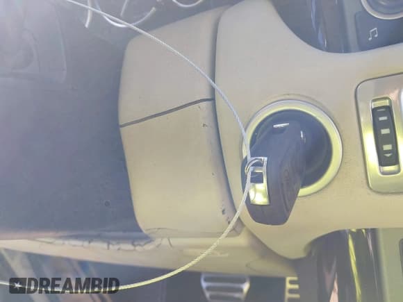 ✅ 2009 Land Rover Range Rover HSE • VIN: SALMF15489A305182 • Lot: 41034994. Wystawiony na IAAI z przebiegiem 191 388 mil. Bezpłatny archiwum sprzedaży aukcyjnych z USA i szczegółowy raport historii pojazdu na DreamBid. Zdjęcie 11.