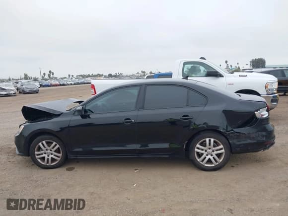 ✅ 2015 Volkswagen Jetta S • VIN: 3VW2K7AJ7FM231175 • Lot: 43401154. Listed on IAAI with 177,252 mi. Free auction sales archive from the USA and detailed vehicle history report at DreamBid. Image 14.