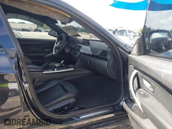 ✅ 2014 BMW 3 Series 328i Gran Turismo xDrive • VIN: WBA3X5C51ED557784 • Лот: 43280039. Опубликован ранее на IAAI с пробегом 177 421 миль. Бесплатный доступ к архиву аукционных продаж из США и подробный отчёт об истории автомобиля на DreamBid. Изображение 5.