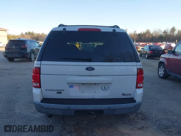 ✅ 2002 Ford Explorer XLT • VIN: 1FMDU73E12ZA10584 • Lot: 41299290. Wystawiony na IAAI z przebiegiem 95 775 mil. Bezpłatny archiwum sprzedaży aukcyjnych z USA i szczegółowy raport historii pojazdu na DreamBid. Zdjęcie 15.