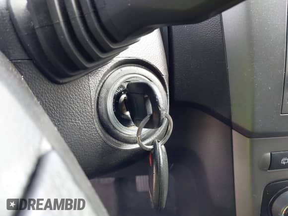 2015 Chevrolet Captiva Sport LS z VIN 3GNAL2EK8FS504113, wystawiony jako IAAI lot #43040886 z przebiegiem 176 003 mil mil oraz . Historia ofert i sprzedaży dostępna na DreamBid. Obrazek 11.