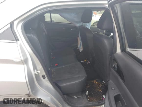 ✅ 2022 Mitsubishi Eclipse Cross SE • VIN: JA4ATWAA9NZ004499 • Lot: 42595361. Wystawiony na IAAI z przebiegiem 64 437 mil. Bezpłatny archiwum sprzedaży aukcyjnych z USA i szczegółowy raport historii pojazdu na DreamBid. Zdjęcie 8.