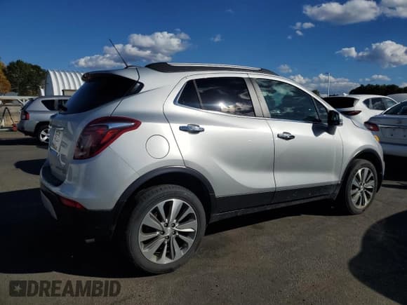 ✅ 2019 Buick Encore Preferred • VIN: KL4CJESB4KB705231 • Lot: 89517705. Wystawiony na Copart z przebiegiem 155 555 mil. Bezpłatny archiwum sprzedaży aukcyjnych z USA i szczegółowy raport historii pojazdu na DreamBid. Zdjęcie 3.