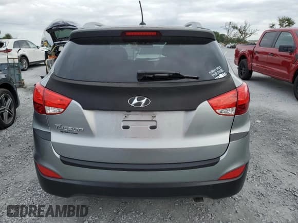 ✅ 2014 Hyundai Tucson SE • VIN: KM8JU3AG7EU934660 • Lot: 80252595. Wystawiony na Copart z przebiegiem 73 419 mil. Bezpłatny archiwum sprzedaży aukcyjnych z USA i szczegółowy raport historii pojazdu na DreamBid. Zdjęcie 6.