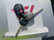 ✅ 2013 Toyota Sienna XLE • VIN: 5TDYK3DC3DS387598 • Lot: 43458952. Wystawiony na IAAI z przebiegiem 324 889 mil. Bezpłatny archiwum sprzedaży aukcyjnych z USA i szczegółowy raport historii pojazdu na DreamBid. Zdjęcie 11.