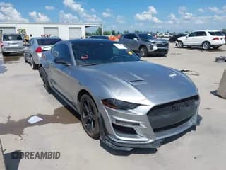 ✅ 2021 Ford Mustang EcoBoost • VIN: 1FA6P8TH6M5134077 • Lot: 42571442. Wystawiony na IAAI z przebiegiem 92 397 mil. Bezpłatny archiwum sprzedaży aukcyjnych z USA i szczegółowy raport historii pojazdu na DreamBid. Zdjęcie 1.