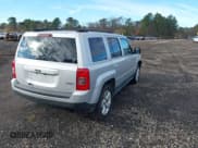 ✅ 2011 Jeep Patriot Sport • VIN: 1J4NT1GB9BD171409 • Lot: 43766593. Wystawiony na IAAI z przebiegiem 104 179 mil. Bezpłatny archiwum sprzedaży aukcyjnych z USA i szczegółowy raport historii pojazdu na DreamBid. Zdjęcie 4.