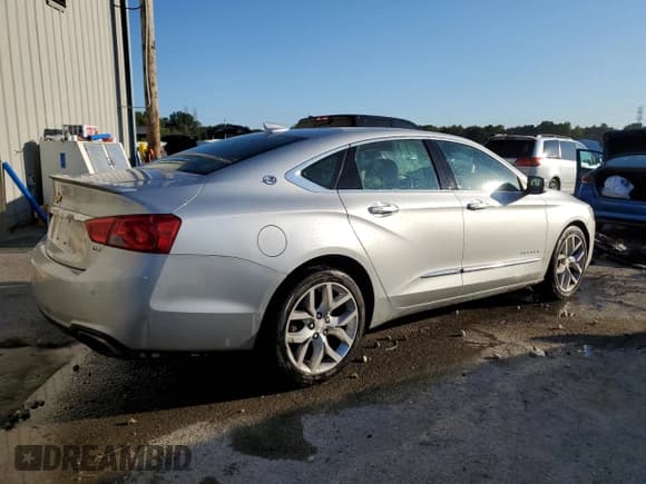 ✅ 2015 Chevrolet Impala LTZ • VIN: 1G1155SL2FU107796 • Лот: 72606974. Опубликован ранее на Copart с пробегом 122 114 миль. Бесплатный доступ к архиву аукционных продаж из США и подробный отчёт об истории автомобиля на DreamBid. Изображение 3.