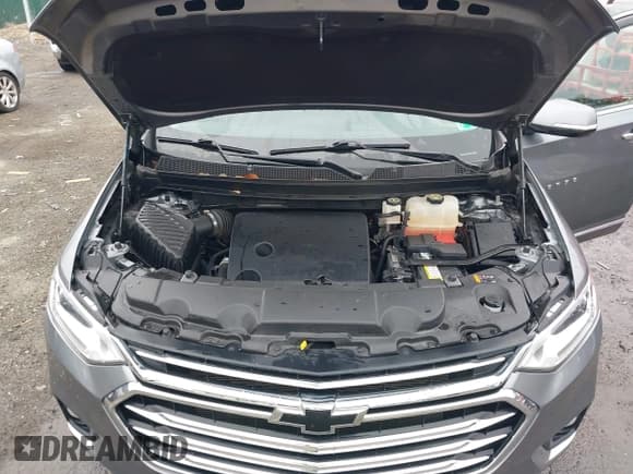 ✅ 2020 Chevrolet Traverse High Country • VIN: 1GNEVNKW0LJ277730 • Lot: 43411309. Wystawiony na IAAI z przebiegiem 54 314 mil. Bezpłatny archiwum sprzedaży aukcyjnych z USA i szczegółowy raport historii pojazdu na DreamBid. Zdjęcie 10.