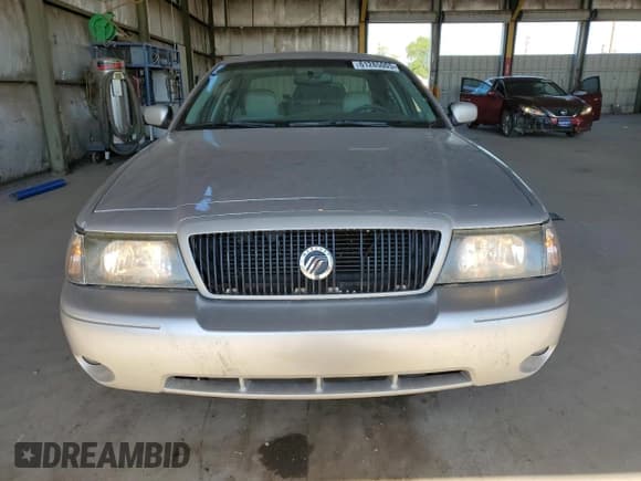 ✅ 2004 Mercury Marauder • VIN: 2MEHM79V14X663548 • Lot: 61285005. Listed on Copart with 159,461 mi. Free auction sales archive from the USA and detailed vehicle history report at DreamBid. Image 5.