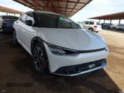 ✅ 2022 Kia EV6 Wind • VIN: KNDC34LA7N5040909 • Лот: 41925811. Опубликован ранее на IAAI с пробегом 48 768 миль. Бесплатный доступ к архиву аукционных продаж из США и подробный отчёт об истории автомобиля на DreamBid. Изображение 1.