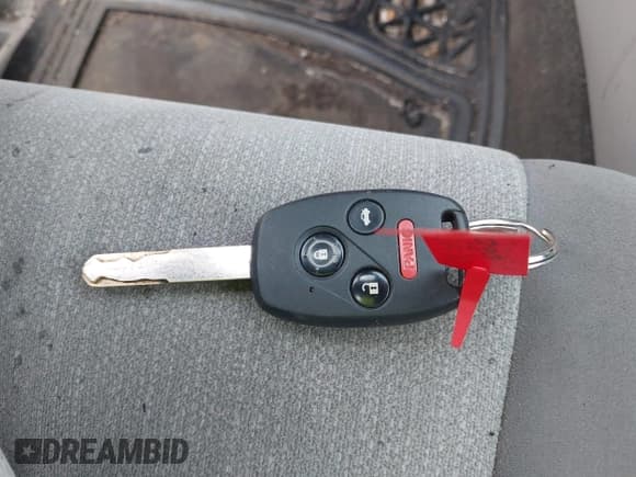 ✅ 2008 Honda Accord LX • VIN: 1HGCP26398A136320 • Лот: 42874692. Опубликован ранее на IAAI с пробегом 161 785 миль. Бесплатный доступ к архиву аукционных продаж из США и подробный отчёт об истории автомобиля на DreamBid. Изображение 11.