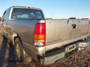 ✅ 2002 Chevrolet Silverado 1500 LS • VIN: 2GCEC19V421275069 • Лот: 43672360. Опубликован ранее на IAAI с пробегом 385 540 миль. Бесплатный доступ к архиву аукционных продаж из США и подробный отчёт об истории автомобиля на DreamBid. Изображение 6.