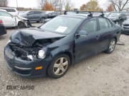 ✅ 2009 Volkswagen Jetta S • VIN: 3VWHZ71K19M072219 • Lot: 43748830. Wystawiony na IAAI z przebiegiem 147 367 mil. Bezpłatny archiwum sprzedaży aukcyjnych z USA i szczegółowy raport historii pojazdu na DreamBid. Zdjęcie 2.