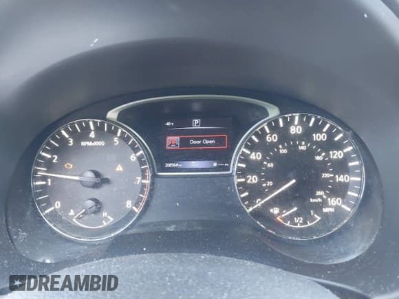 ✅ 2018 Nissan Altima SV • VIN: 1N4AL3AP7JC134177 • Lot: 43682703. Wystawiony na IAAI z przebiegiem 208 564 mil. Bezpłatny archiwum sprzedaży aukcyjnych z USA i szczegółowy raport historii pojazdu na DreamBid. Zdjęcie 7.