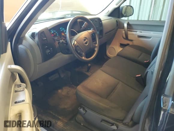 ✅ 2012 GMC Sierra 1500 Work Truck • VIN: 1GTN2TE05CZ115445 • Лот: 63598015. Опубликован ранее на Copart с пробегом 137 602 миль. Бесплатный доступ к архиву аукционных продаж из США и подробный отчёт об истории автомобиля на DreamBid. Изображение 8.