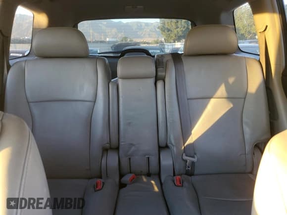 ✅ 2010 Toyota Highlander Sport • VIN: 5TDXK3EH1AS001679 • Lot: 85763964. Listed on Copart with 218,276 mi. Free auction sales archive from the USA and detailed vehicle history report at DreamBid. Image 11.