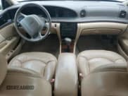 ✅ 1997 Lincoln Continental • VIN: 1LNLM97V3VY606937 • Lot: 55039495. Listed on Copart with 127,796 mi. Free auction sales archive from the USA and detailed vehicle history report at DreamBid. Image 8.