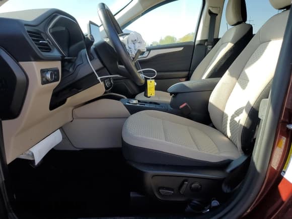 ✅ 2021 Ford Escape SE Hybrid • VIN: 1FMCU9BZ2MUA10735 • Лот: 55129435. Опубликован ранее на Copart с пробегом 25 219 миль. Бесплатный доступ к архиву аукционных продаж из США и подробный отчёт об истории автомобиля на DreamBid. Изображение 7.