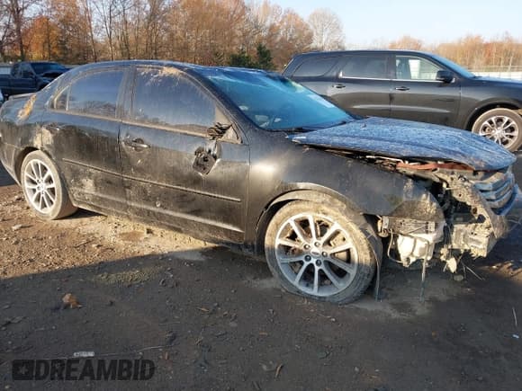 ✅ 2008 Ford Fusion SE • VIN: 3FAHP07Z68R194926 • Lot: 43733095. Wystawiony na IAAI z przebiegiem 166 132 mil. Bezpłatny archiwum sprzedaży aukcyjnych z USA i szczegółowy raport historii pojazdu na DreamBid. Zdjęcie 1.