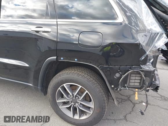 ✅ 2021 Jeep Grand Cherokee Limited • VIN: 1C4RJFBG4MC856682 • Lot: 43594769. Listed on IAAI with 28,170 mi. Free auction sales archive from the USA and detailed vehicle history report at DreamBid. Image 18.