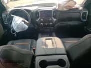 ✅ 2019 GMC Sierra 1500 • VIN: 1GTR9EED0KZ232683 • Lot: 59585785. Wystawiony na Copart z przebiegiem 68 473 mil. Bezpłatny archiwum sprzedaży aukcyjnych z USA i szczegółowy raport historii pojazdu na DreamBid. Zdjęcie 8.