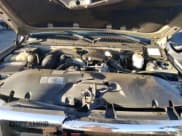 ✅ 2005 GMC Sierra 2500HD SLT • VIN: 1GTHK23285F866815 • Lot: 77379104. Wystawiony na Copart z przebiegiem 233 734 mil. Bezpłatny archiwum sprzedaży aukcyjnych z USA i szczegółowy raport historii pojazdu na DreamBid. Zdjęcie 11.