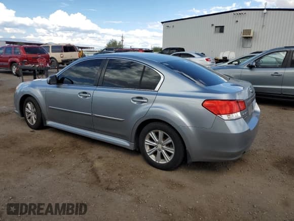 ✅ 2011 Subaru Legacy Premium Power Moon • VIN: 4S3BMBG64B3261040 • Лот: 80926615. Опубликован ранее на Copart с пробегом 208 139 миль. Бесплатный доступ к архиву аукционных продаж из США и подробный отчёт об истории автомобиля на DreamBid. Изображение 2.