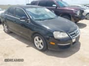 ✅ 2009 Volkswagen Jetta SE • VIN: 3VWRM71KX9M096599 • Lot: 42727345. Listed on IAAI with 161,202 mi. Free auction sales archive from the USA and detailed vehicle history report at DreamBid. Image 1.