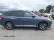 ✅ 2014 Nissan Pathfinder SV • VIN: 5N1AR2MM9EC625565 • Lot: 42137658. Listed on IAAI with 163,357 mi. Free auction sales archive from the USA and detailed vehicle history report at DreamBid. Image 13.