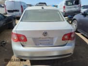 ✅ 2005 Volkswagen Jetta 2.5L • VIN: 3VWDF71K15M639577 • Lot: 73742504. Listed on Copart with 299,428 mi. Free auction sales archive from the USA and detailed vehicle history report at DreamBid. Image 6.