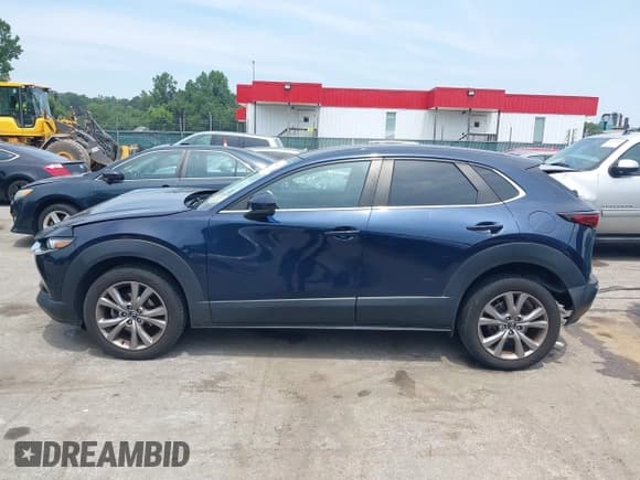 ✅ 2021 Mazda CX-30 Select • VIN: 3MVDMBBL3MM248009 • Lot: 42904343. Listed on IAAI with 75,990 mi. Free auction sales archive from the USA and detailed vehicle history report at DreamBid. Image 14.