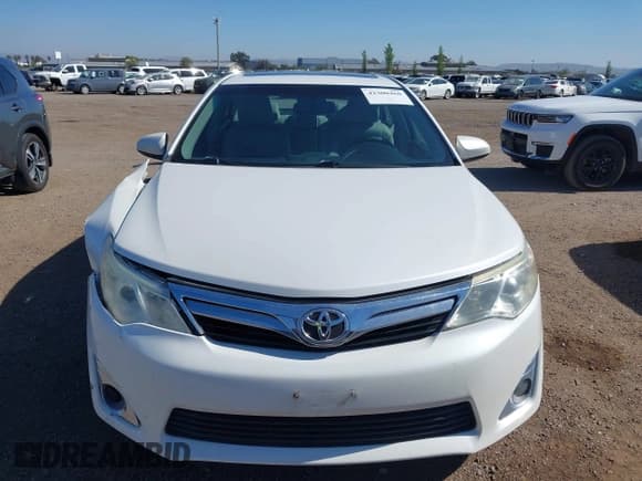 ✅ 2014 Toyota Camry SE • VIN: 4T1BK1FK9EU551380 • Lot: 42300460. Wystawiony na IAAI z przebiegiem 68 519 mil. Bezpłatny archiwum sprzedaży aukcyjnych z USA i szczegółowy raport historii pojazdu na DreamBid. Zdjęcie 12.
