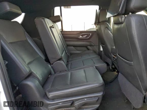 ✅ 2021 Chevrolet Suburban LT • VIN: 1GNSCCKD1MR439136 • Lot: 95218025. Listed on Copart with 124,315 mi. Free auction sales archive from the USA and detailed vehicle history report at DreamBid. Image 11.