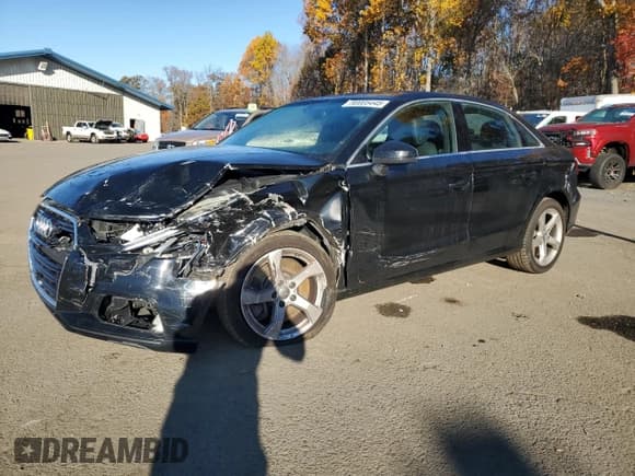 ✅ 2019 Audi A3 Premium • VIN: WAUBEGFF0KA120082 • Lot: 90005445. Listed on Copart with 62,589 mi. Free auction sales archive from the USA and detailed vehicle history report at DreamBid. Image 1.