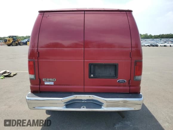 ✅ 2002 Ford Econoline Cargo • VIN: 1FTNE24292HA19844 • Lot: 58756785. Wystawiony na Copart z przebiegiem 256 033 mil. Bezpłatny archiwum sprzedaży aukcyjnych z USA i szczegółowy raport historii pojazdu na DreamBid. Zdjęcie 6.