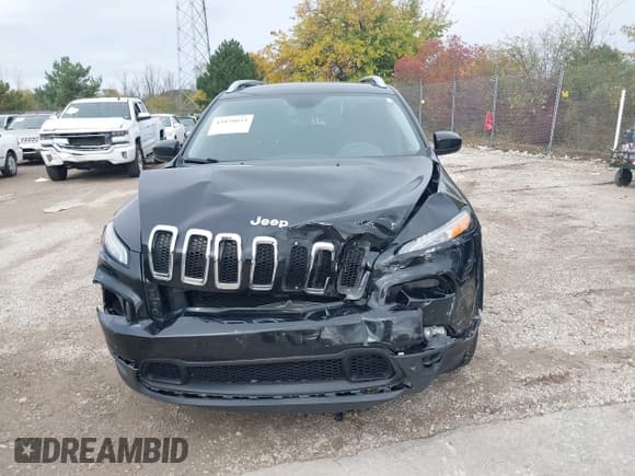 ✅ 2016 Jeep Cherokee Latitude • VIN: 1C4PJMCS7GW296058 • Лот: 43470033. Опубликован ранее на IAAI с пробегом 104 267 миль. Бесплатный доступ к архиву аукционных продаж из США и подробный отчёт об истории автомобиля на DreamBid. Изображение 12.