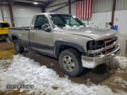 ✅ 2001 Chevrolet Silverado 1500 • VIN: 1GCEK14V21E173826 • Лот: 90688025. Опубликован ранее на Copart с пробегом 196 672 миль. Бесплатный доступ к архиву аукционных продаж из США и подробный отчёт об истории автомобиля на DreamBid. Изображение 4.