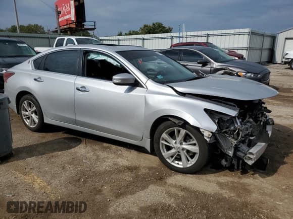 ✅ 2015 Nissan Altima SL • VIN: 1N4AL3AP3FN341578 • Lot: 86623935. Listed on Copart with 127,259 mi. Free auction sales archive from the USA and detailed vehicle history report at DreamBid. Image 4.