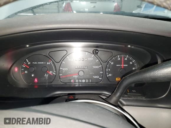 ✅ 2002 Mercury Sable LS Premium • VIN: 1MEHM59S72G626436 • Lot: 44957315. Wystawiony na Copart z przebiegiem 77 268 mil. Bezpłatny archiwum sprzedaży aukcyjnych z USA i szczegółowy raport historii pojazdu na DreamBid. Zdjęcie 9.