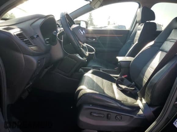 ✅ 2017 Honda CR-V EX-L • VIN: 7FARW1H89HE010467 • Lot: 82680635. Wystawiony na Copart z przebiegiem 58 128 mil. Bezpłatny archiwum sprzedaży aukcyjnych z USA i szczegółowy raport historii pojazdu na DreamBid. Zdjęcie 7.