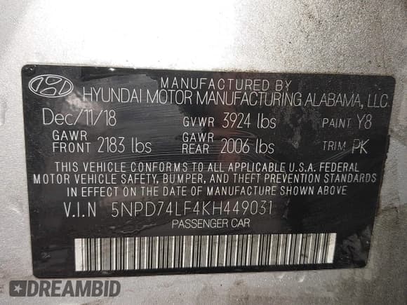 ✅ 2019 Hyundai Elantra SE • VIN: 5NPD74LF4KH449031 • Lot: 43427089. Listed on IAAI with 88,127 mi. Free auction sales archive from the USA and detailed vehicle history report at DreamBid. Image 9.