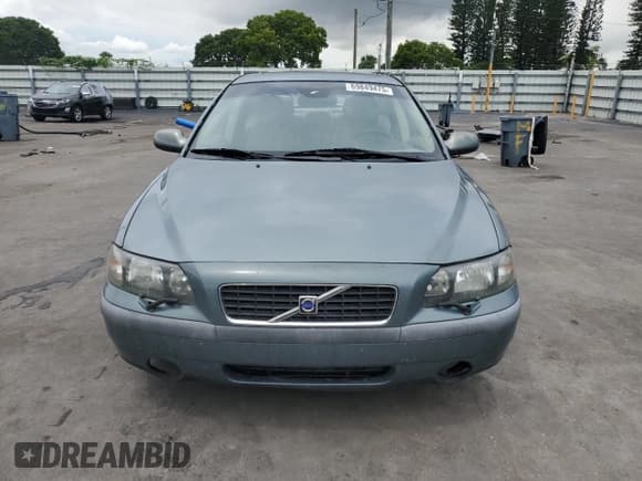 ✅ 2003 Volvo S60 2.4L • VIN: YV1RS61T532265982 • Лот: 69849475. Опубликован ранее на Copart с пробегом 166 187 миль. Бесплатный доступ к архиву аукционных продаж из США и подробный отчёт об истории автомобиля на DreamBid. Изображение 5.