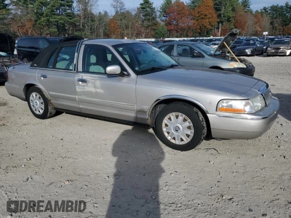 ✅ 2005 Mercury Grand Marquis GS • VIN: 2MEFM74W65X636029 • Lot: 91226895. Listed on Copart with 187,978 mi. Free auction sales archive from the USA and detailed vehicle history report at DreamBid. Image 4.
