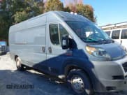 ✅ 2021 Ram ProMaster Cargo • VIN: 3C6MRVJG4ME563024 • Lot: 43589727. Wystawiony na IAAI z przebiegiem 80 491 mil. Bezpłatny archiwum sprzedaży aukcyjnych z USA i szczegółowy raport historii pojazdu na DreamBid. Zdjęcie 13.