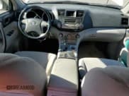 ✅ 2008 Toyota Highlander Sport • VIN: JTEES43A582096649 • Лот: 85152925. Опубликован ранее на Copart с пробегом 224 492 миль. Бесплатный доступ к архиву аукционных продаж из США и подробный отчёт об истории автомобиля на DreamBid. Изображение 8.