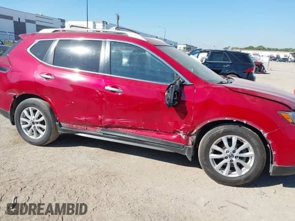 ✅ 2017 Nissan Rogue SV • VIN: JN8AT2MTXHW392901 • Lot: 43451493. Wystawiony na IAAI z przebiegiem 194 758 mil. Bezpłatny archiwum sprzedaży aukcyjnych z USA i szczegółowy raport historii pojazdu na DreamBid. Zdjęcie 6.