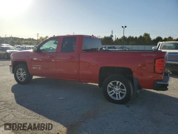 ✅ 2015 Chevrolet Silverado 1500 LT • VIN: 1GCVKREH8FZ146296 • Лот: 73161614. Опубликован ранее на Copart с пробегом 280 351 миль. Бесплатный доступ к архиву аукционных продаж из США и подробный отчёт об истории автомобиля на DreamBid. Изображение 2.