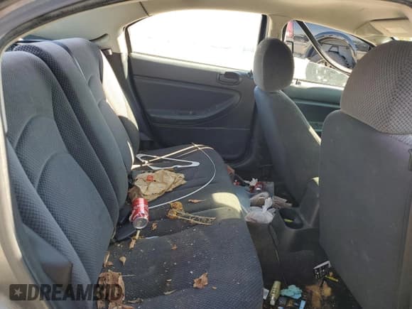 ✅ 2004 Dodge Stratus SXT • VIN: 1B3EL46X04N249823 • Lot: 84554875. Wystawiony na Copart z przebiegiem 245 314 mil. Bezpłatny archiwum sprzedaży aukcyjnych z USA i szczegółowy raport historii pojazdu na DreamBid. Zdjęcie 10.